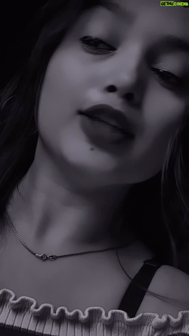 Maahi - 22.5K Likes - tenu chadna me chawa…💔🖤 @x___maahi 
#x___maahi