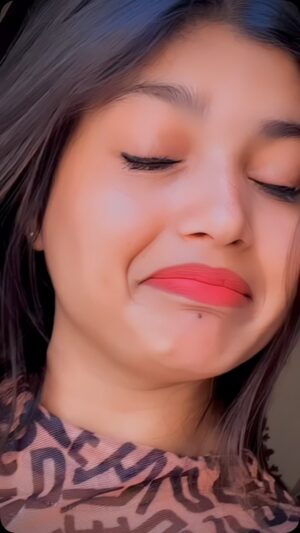 Maahi Instagram - Kudi mardi ae tere te…❤️🐣😌 @x___maahi 
#x___maahi
