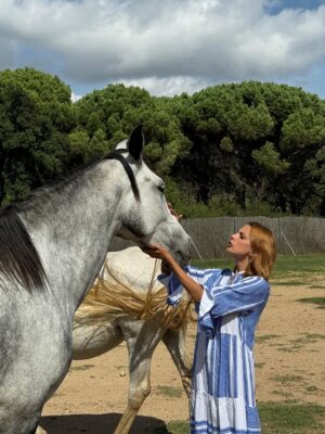 Macarena Gómez Instagram - Con mis niñas bonitas 🐎♥️
#nature #horses #horsesofinstagram #nature #mygirl #inlove #vidabonita #unconditionallove