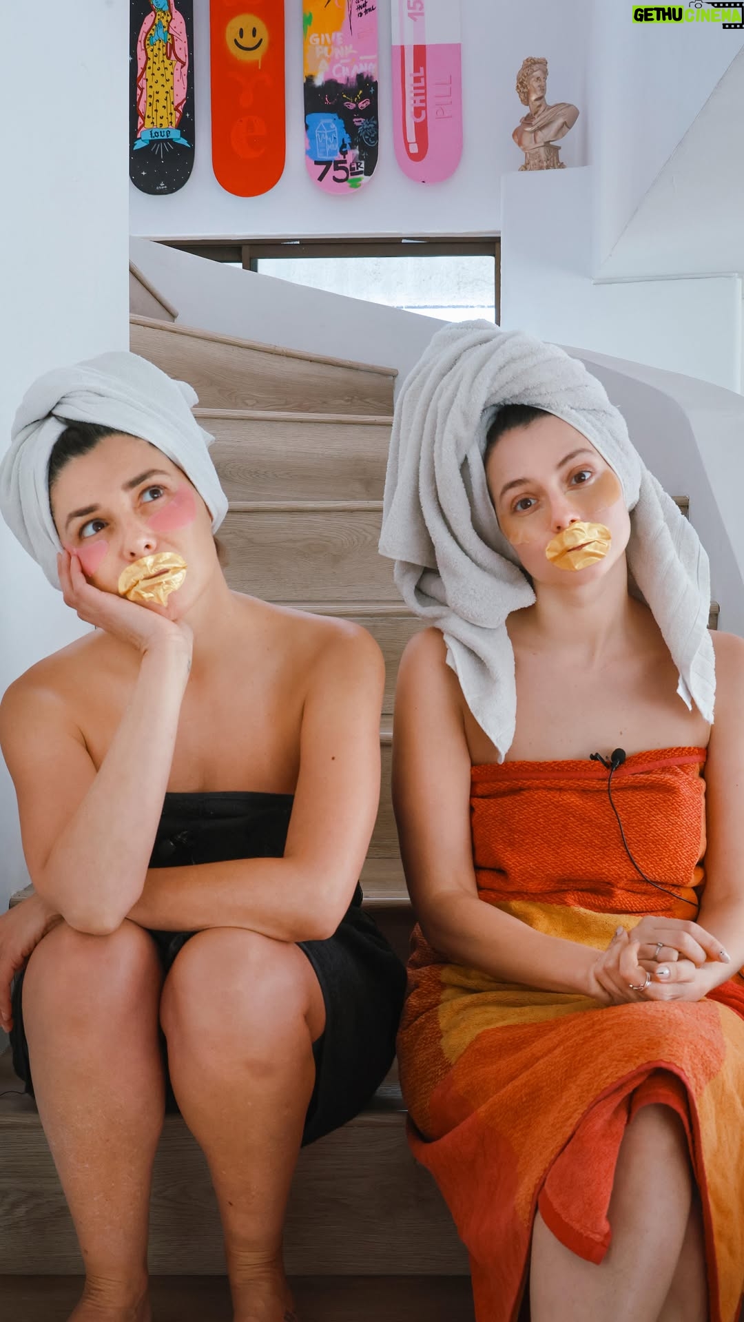 Magdalena Müller - 4K Likes - ¿Qué Estamos Haciendo? Con @magdalenamullerv y @dayanaamigo ✌🏻🤪… La verdad , la estamos buscando … acompáñenos en esta búsqueda 
Prontito por las pantallas del instagram 👭🏻