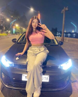 Mahek Syed Instagram - What’s your favourite candy? 🍭🍬

#mizoplays #explore #explorepage #gamer