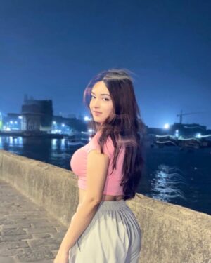 Mahek Syed Instagram - What’s your favourite candy? 🍭🍬

#mizoplays #explore #explorepage #gamer
