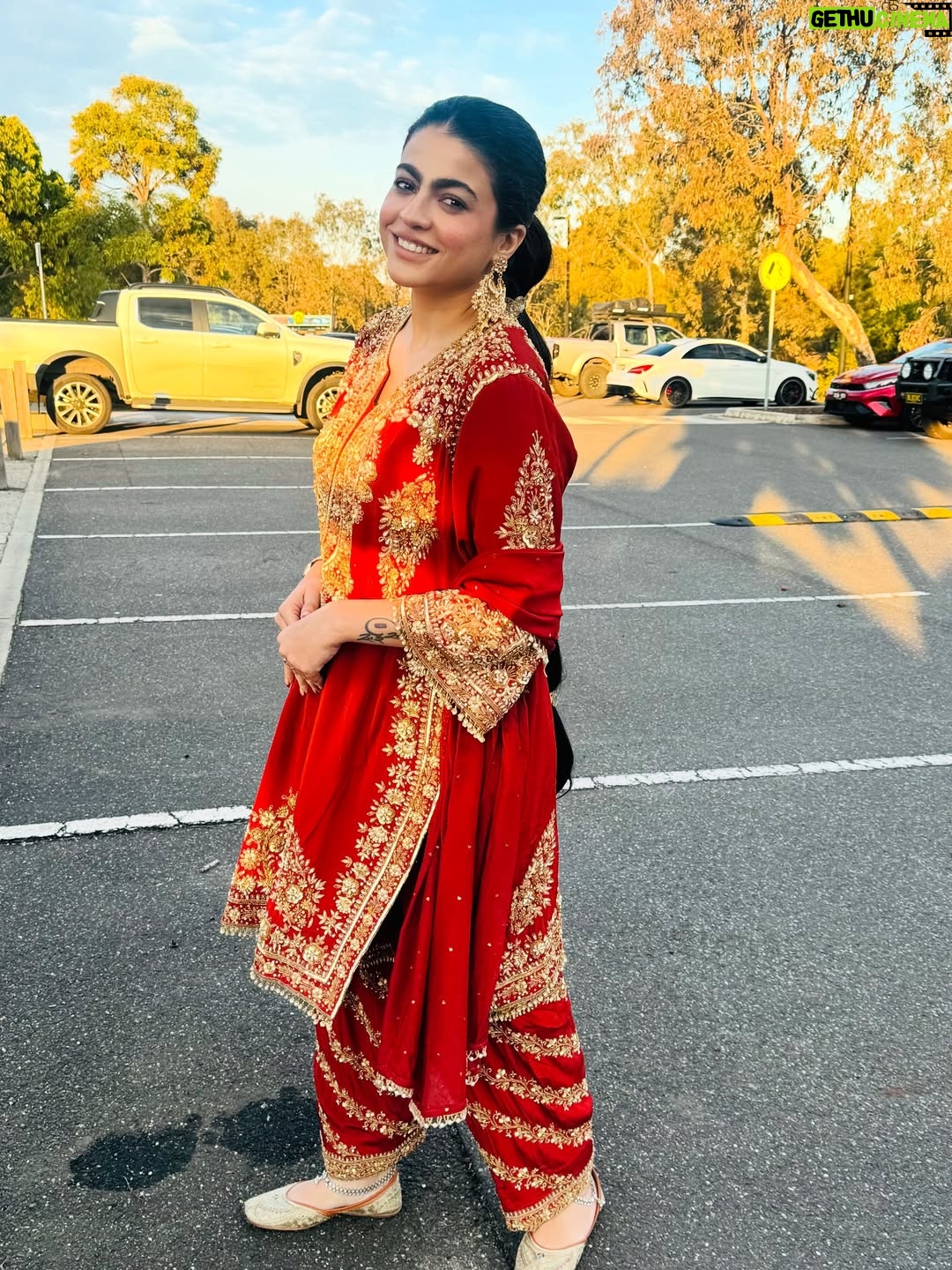 Mahi Sharma - 126.9K Likes - 🧿💯
.
Outfit @reshmitandan 
Earings @designskaur 
.
.
.
#mahisharma #itsmahisharma #punjabisongs #punjabisuits #newsong #australia #tour2025