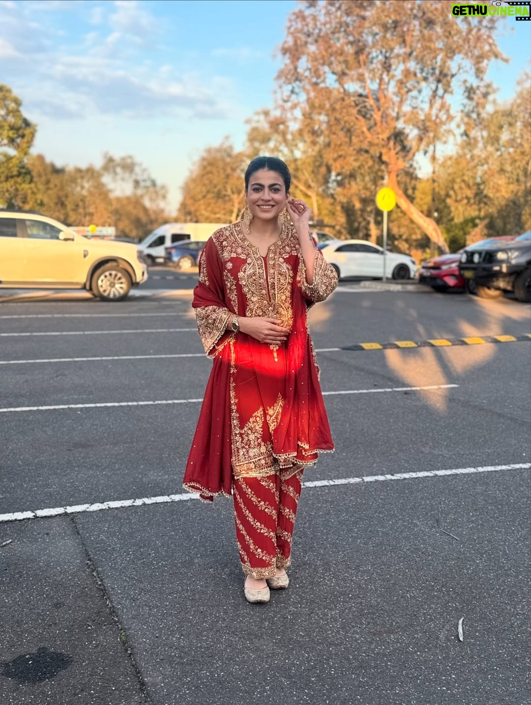 Mahi Sharma - 126.9K Likes - 🧿💯
.
Outfit @reshmitandan 
Earings @designskaur 
.
.
.
#mahisharma #itsmahisharma #punjabisongs #punjabisuits #newsong #australia #tour2025