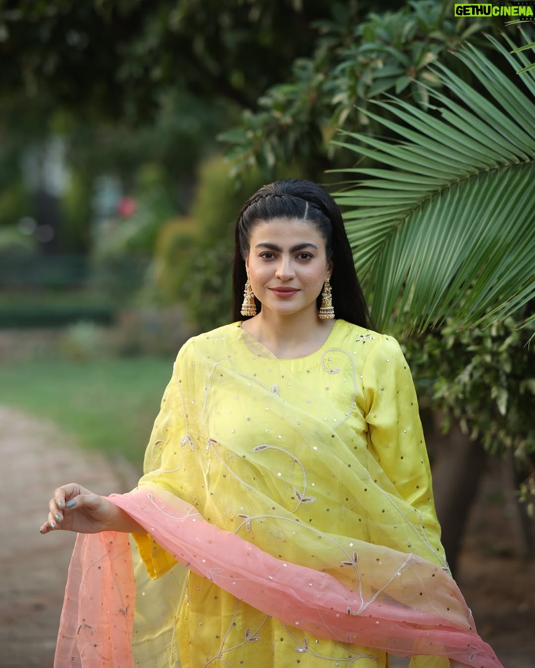 Mahi Sharma - 214.5K Likes - 🤍
.
Outfit @blessing_fashion_shop 
Makeup @sudhirmakeup 
Photoghraphy @harjeetsingh.photography 
.
#mahisharma #itsmahisharma #punjabisongs #punjabiartists #reels #instagram #trending #newsong
