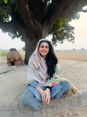 Mahi Sharma Instagram - 🦋
.
.
.
.
#mahisharma #itsmahisharma #punjabisongs #punjabiartists #punjabisuit #new #trending