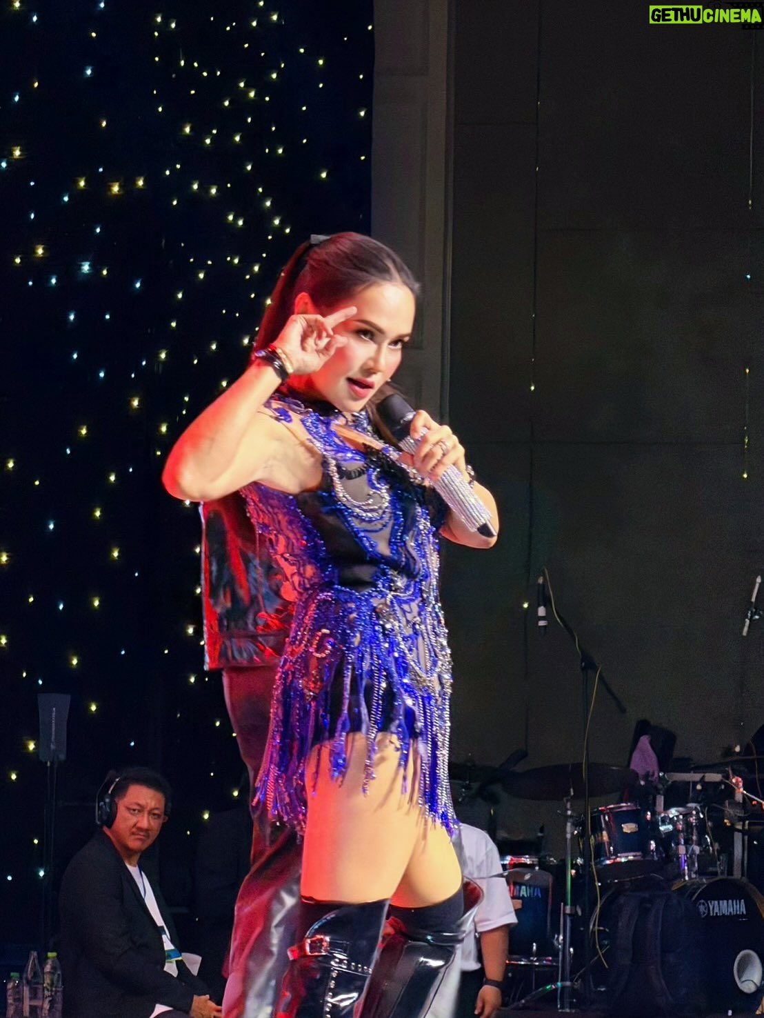 Mai Charoenpura - 3 Likes - Precious Night to remember🦋✨⭐️💫🌟✨⚡️ขอบพระคุณชาวปตท 💥🔥💧ขอบคุณทุกกำลังใจคร้า💙🩵💙🩵💙🩵💯🙏🏻💋🎸🎺🎤🎹🎼 #me #mai #maicharoenpura #rockstar