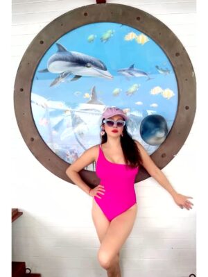 Mai Charoenpura Instagram - August is moving away get ready for Next š Thank you phuket #mai #maicharoenpura #me #happyhour š¦š¦š¬š š¦āµļøā½ļøš