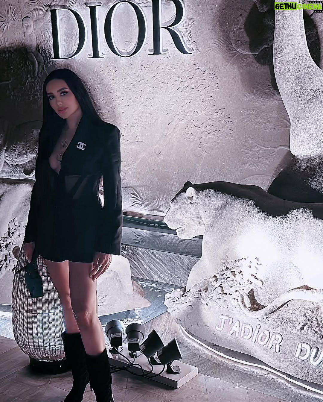Mai El-Kady - 23.4K Likes - Lieblingsfarbe und lieblingsort 🍸
