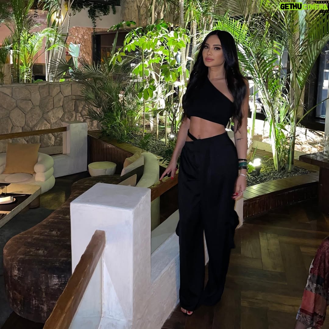 Mai El-Kady - 24.3K Likes - Black is my happy color 🖤