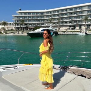 Mai Selim Instagram - 💛🌊