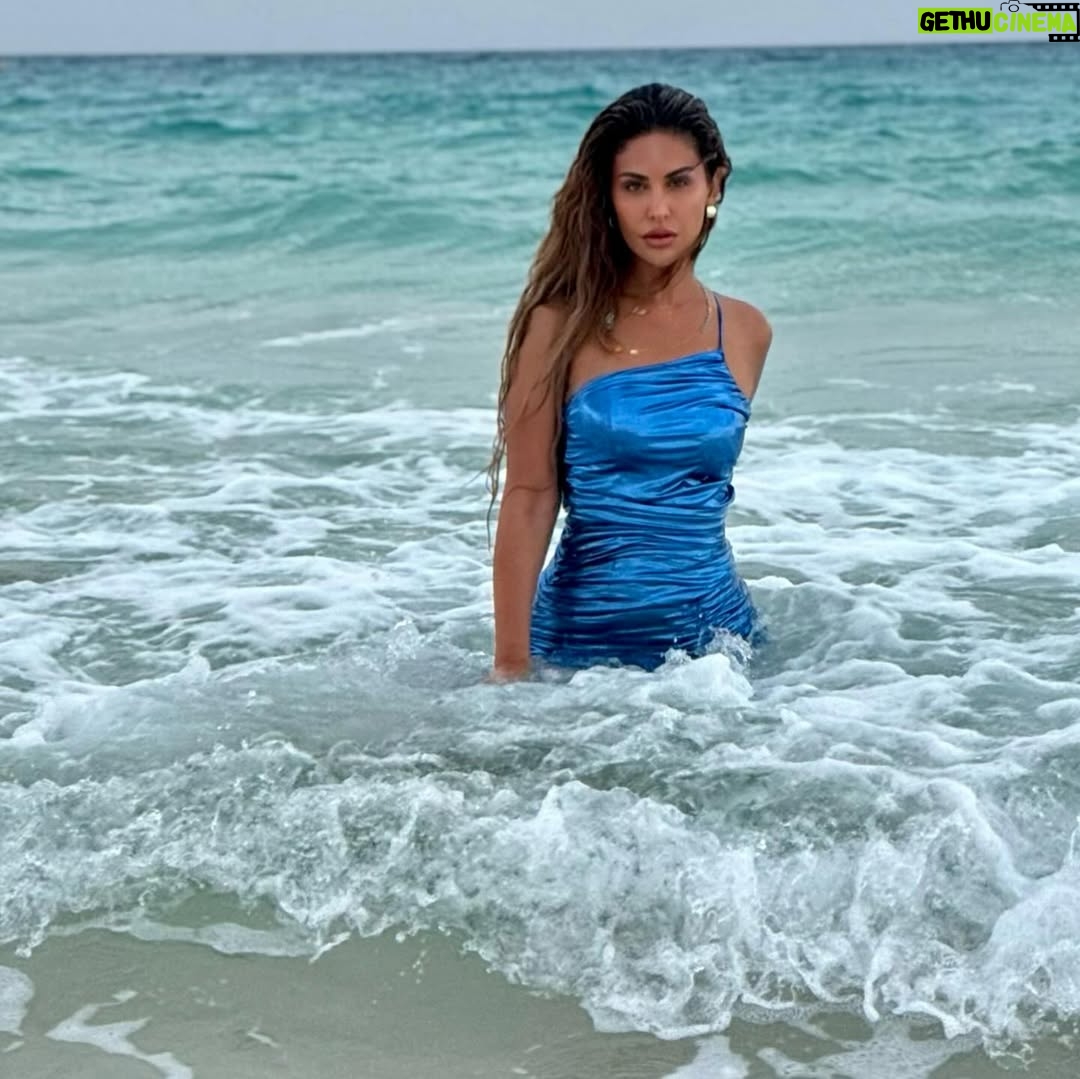 Mai Selim - 3 Likes - 🌊🛥️
Styled by @stylebysamar