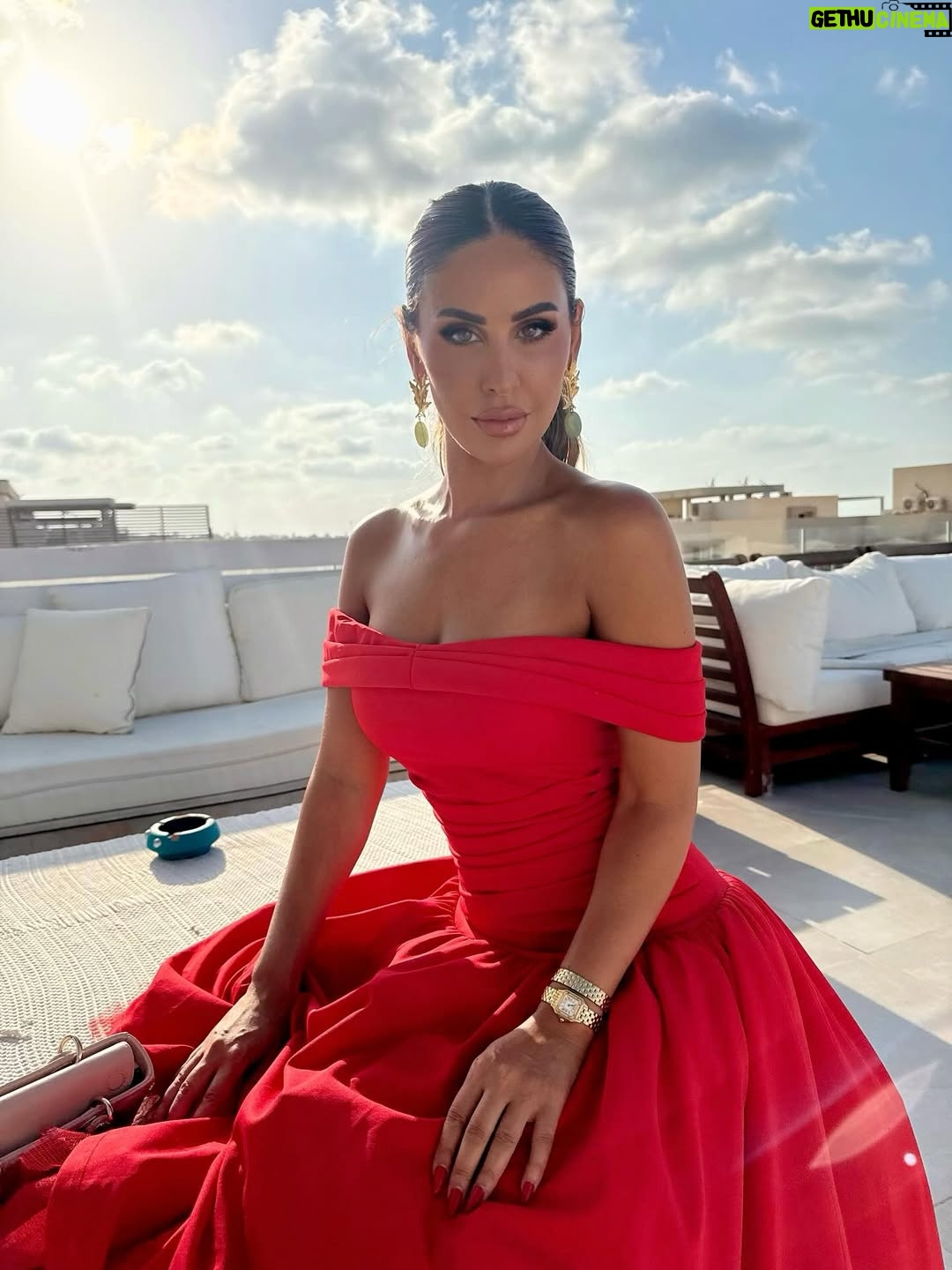 Mai Selim - 3 Likes - ❤️