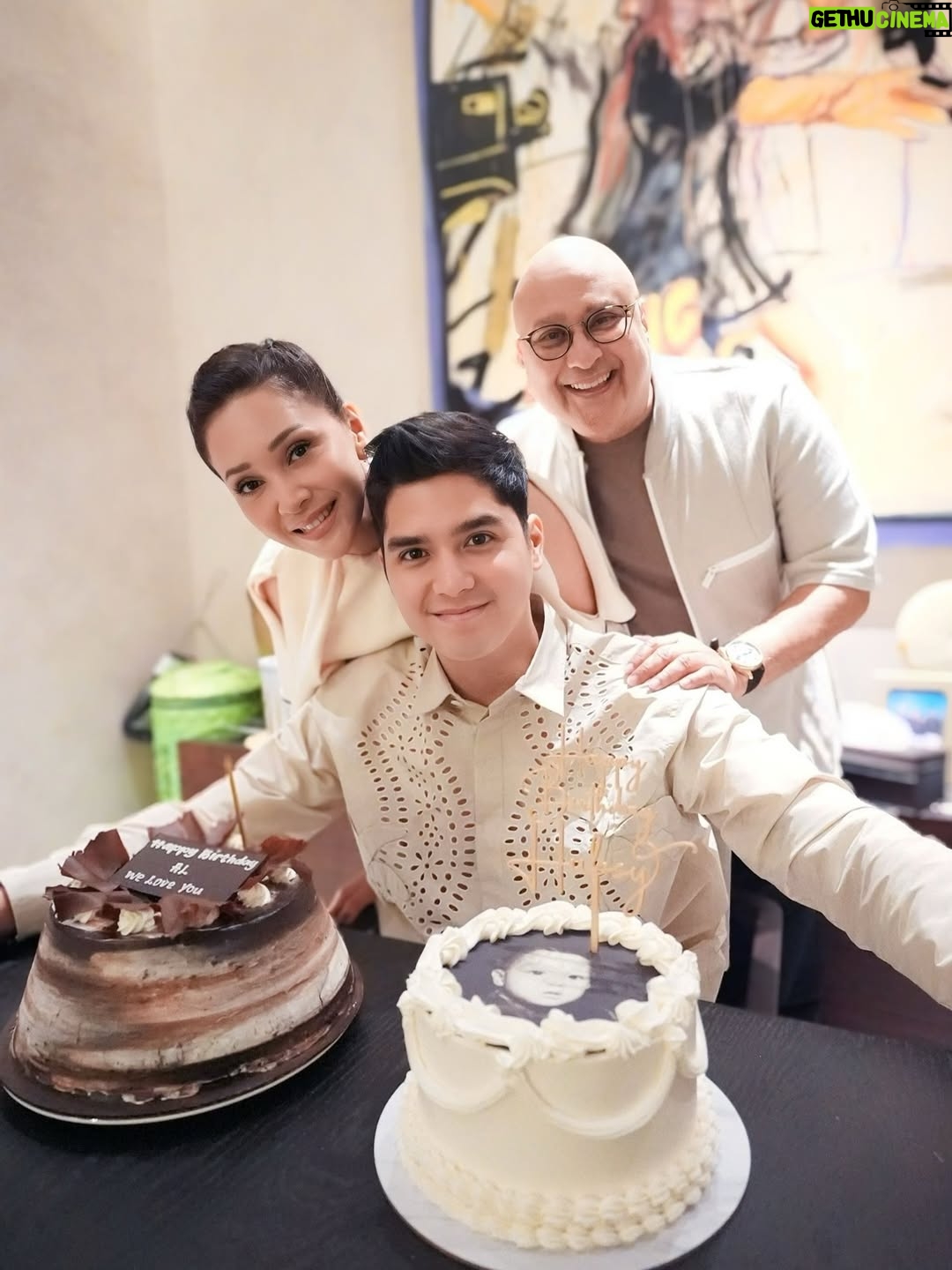 Maia Estianty - 320.1K Likes - Di tengah hiruk pikuk dan kericuhan yang melanda negeri ini, hari ini kami tetap bersyukur atas bertambahnya usia putra tercinta, Al Ghazali @alghazali7 . 

Doa kami untuk AL Ghazali :

Jadikan engkau Al Ghazali selalu dilindungi Allah, tumbuh menjadi pribadi yang bijaksana, penuh kasih, dan mampu membawa kedamaian di manapun berada. Mampu menjadi imam untuk istri, cepat dapat momongan dengan @alyssadaguise , selalu dilimpahi karunia rezeki, kesehatan, kebahagiaan, keberuntungan, kemakmuran, nasib baik, kepandaian, panjang umur….
DIJAUHKAN dari kezaliman, kebodohan, keapesan dan kasus hukum… …Aamiin
Terimakasih yang sudah dengan tulus meng aamiinkan…

Selamat ulang tahun, Nak. Doa kami selalu menyertaimu…

Dan tetap doa untuk Indonesia, jadikan negara kami Indonesia menjadi lebih baik selalu… aamiin..

#maiaestianty #irwanmussry #alghazali #alyssadaguise #ulangtahun #birthdayboy #ultah #semakintuasemakinbahagia

📸 by : @beril_photo