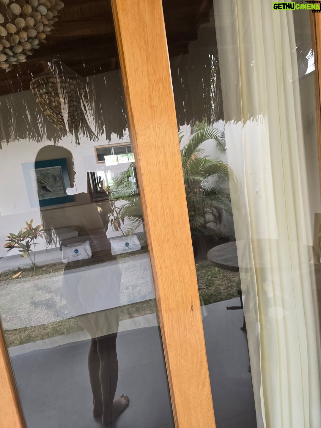 Maju Mantilla - 12.4K Likes - Ya planeando las vacaciones de julio ☀️⛱️
¿Y ustedes han pensado en escaparse del frío de Lima? ➡️ @aquamarezorritos 

#findesemana #zorritos #tumbes