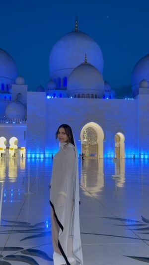 Malika Kaliraman Instagram - 🧞♂️✨