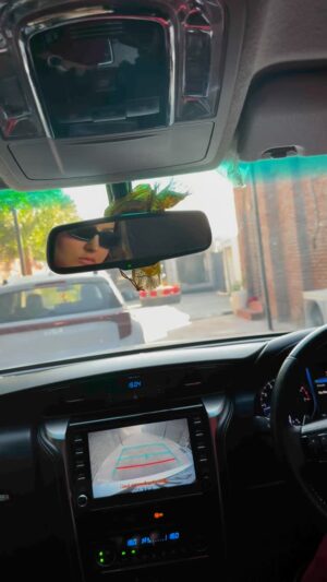 Malika Kaliraman Instagram - Driving her ❤️🔥