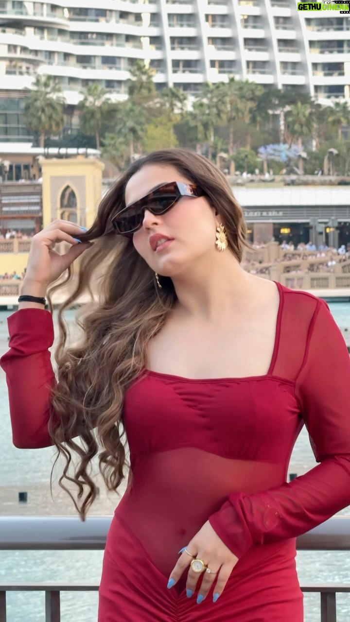 Malika Kaliraman - 116.3K Likes - Sabte suthri 🇦🇪✔️