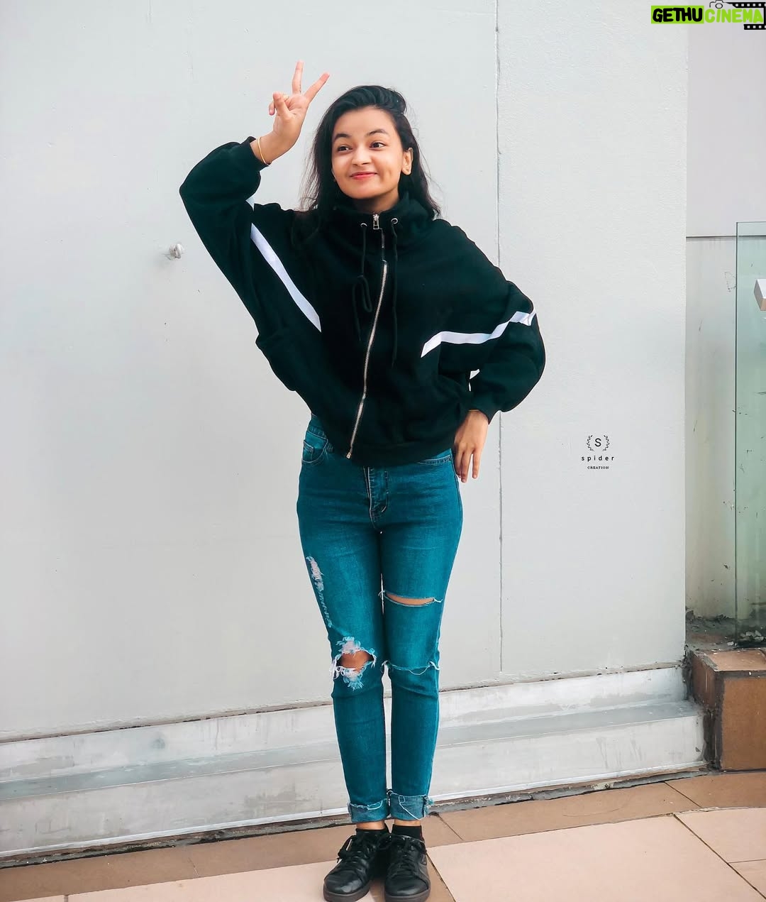 Mamta Acharya - 51.2K Likes - Fall seven times,  Stand up eight ☝️💙
.
.
.
.
.
.
.
.
.
.
.
.
.
.
.
.
.
.
.
.
.
.
.
.
.
.
.
.
.
.
.
#instagram #instagood #instamood #mamtaacy #keepgoing #keepsupporting #keepsmiling