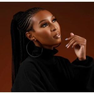 Manaka Ranaka Instagram - 😭😭😭 #RIPYullander Your music healed so many and I'm one the many. Rest Eazy baby girl.