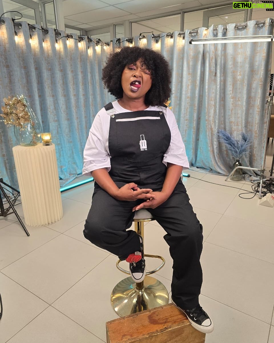 Manaka Ranaka - 12.4K Likes - Seen Pha kwa @manakaranaka, the Ultimate Pantsula! 

As a multi-talented and multi-award winning National Treasure who loves to Wear The Art, Manaka knows that @seen_pha is the definitive brand for the Ntswembu Pantsulas! 

ALLOW US TO PLUG YOU to @seen_pha📍

The WhatsApp number is: 069 951 8398. 

Please send a WhatsApp with the words “Manaka Sent Me” to the number above. This will earn you a very special discount offer.

For the discount to apply, make sure you follow @seen_pha apha on Instagram. 

#SeenPha #WearTheArt #DontDelelaTheSeenPhaDelela #ManakaRanaka #SouthAfricanFashion