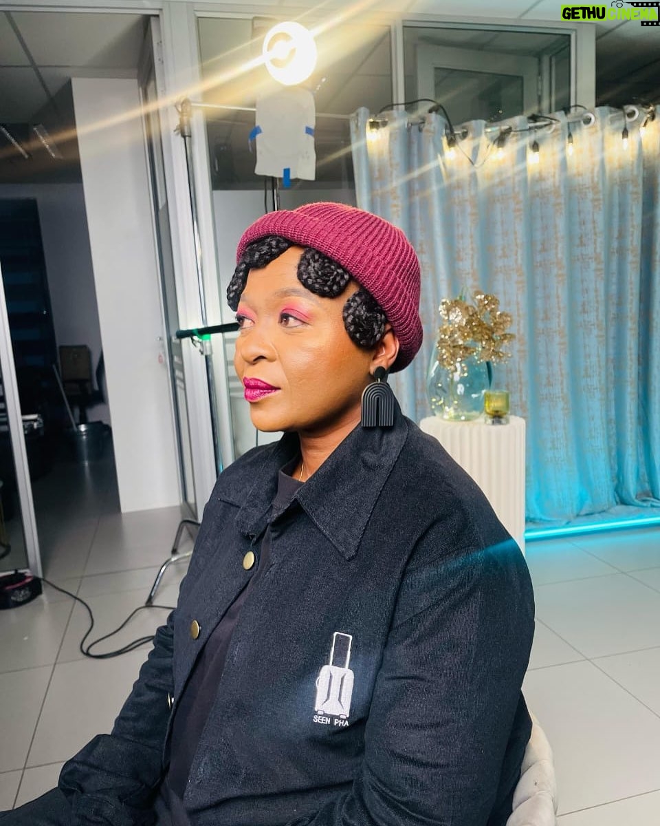Manaka Ranaka - 12.4K Likes - Seen Pha kwa @manakaranaka, the Ultimate Pantsula! 

As a multi-talented and multi-award winning National Treasure who loves to Wear The Art, Manaka knows that @seen_pha is the definitive brand for the Ntswembu Pantsulas! 

ALLOW US TO PLUG YOU to @seen_pha📍

The WhatsApp number is: 069 951 8398. 

Please send a WhatsApp with the words “Manaka Sent Me” to the number above. This will earn you a very special discount offer.

For the discount to apply, make sure you follow @seen_pha apha on Instagram. 

#SeenPha #WearTheArt #DontDelelaTheSeenPhaDelela #ManakaRanaka #SouthAfricanFashion