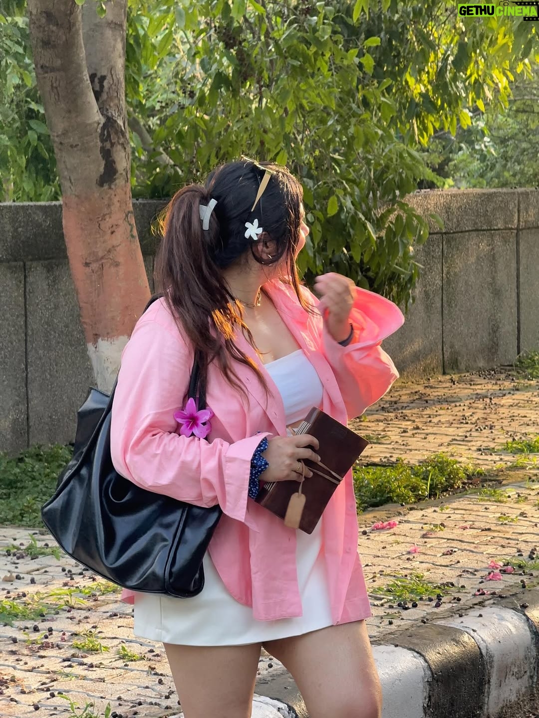 Manasvi shokeen - 68.6K Likes - 💞

Great Freedom Festival Sale is Live✨ 

If you wanna buy this outfit😍😍

So check my AMAZON highlights or bio for link
Or
Comment link to get products link in your DM ✉️ ✨ 

#amazongreatfreedomfestival #amazonsale #freedomfestival #Ad #Collab
#AmazonFashion #GetstyledwithAmazon #AmazonFinds #AmazonStyle #Ad #collab #Amazondripcheck #AmazonNextGen
@amazonfashionin