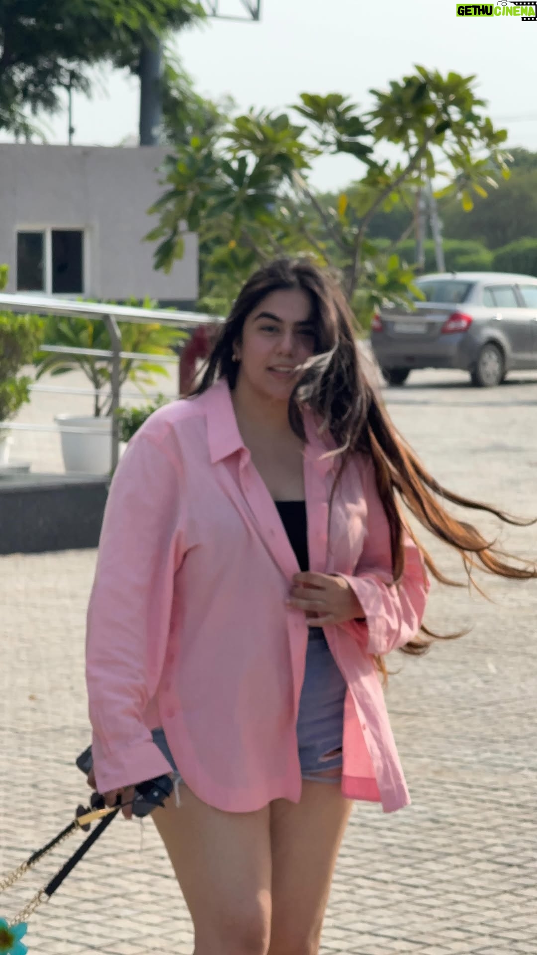 Manasvi shokeen - 39.4K Likes - Chle drive p?? 🚘🔫