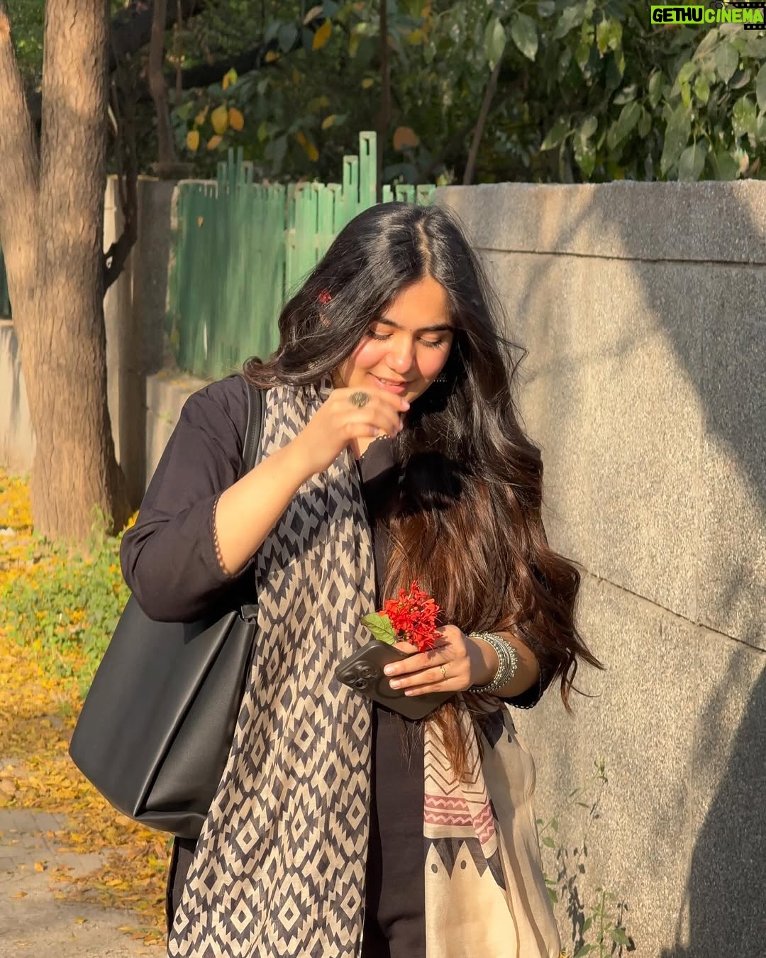 Manasvi shokeen - 53.7K Likes - Outfit details⬇️

If you wanna buy this same outfit do check my AMAZON highlights or bio for link 

The Ultimate Brand Sale : Color Splash Is live from 1st – 9th March on @amazonfashionin 

Comment for link 

#AmazonUltimateBrandSale #UltimateBrandSale #AmazonFashion #GetStyledWithAmazon #AmazonFinds #AmazonBeauty #ad