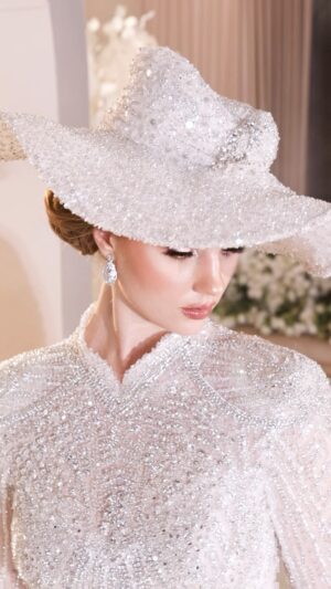 Manel Amara Instagram - Magnifique nouvelle collection #2025 by @espace_maram_ezzahra 💎 @kaouther_hairstyle 💎
