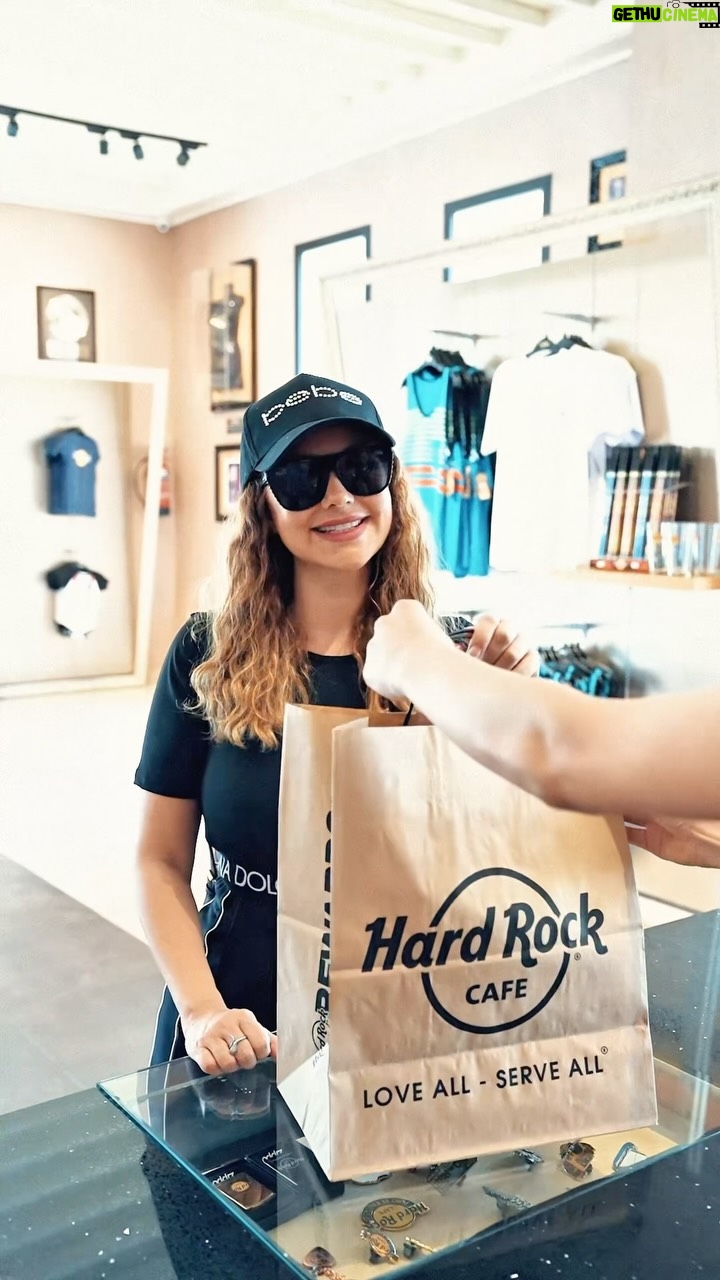 Manel Amara - 81.5K Likes - @hrcpek 🎸Love All …. Serve All 🎸 @hardrockcafe