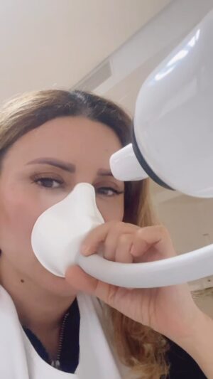 Manel Amara Instagram - مياه معدنية كبريتية سخونة تعالج الأنف والحنجرة والمفاصل ، كنز موجود في حمام بورقيبة بالمركز الاستشفائي @elmouradi_hammambourguiba ✅
الأسعار معقولة جدّا ، شوفو كيفاش كانت تجربتنا
تعرفوها البلاصة ؟