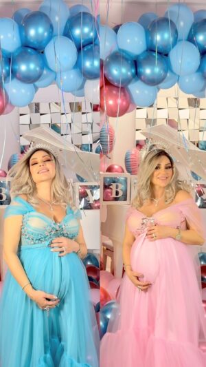 Manel Amara Instagram - زعمة وليّد وإلا بنيّة ؟ 👼🍼👶
الجواب في آخر الréel 🍼
Robe @pink_papillon_tn
Mua @makeupby.dido
Deco @ballon_helium_en_tunisie
كلمات : @slim.abdallah
ألحان @manelamara
توزيع: @saber_zouaghi_
