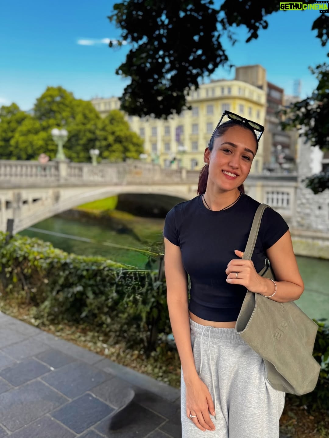 Manika Batra - 78.6K Likes - 💁🏻‍♀️