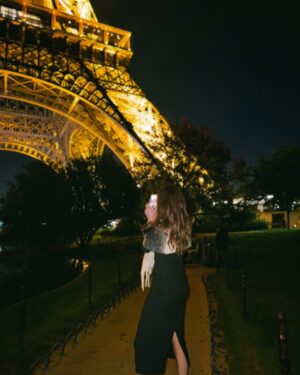 Manika Batra Instagram - A piece of my heart will always belong to you, Paris. Hereās to endless magic in 2025. āØš¤ Happy new year š¤