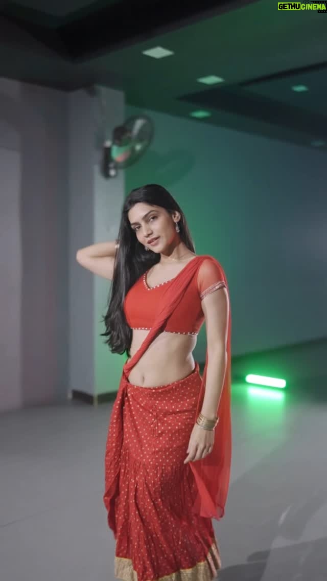 Manisha Sati - 30.2K Likes - ❤️💃

#reels #uyiamma #trending #manishasati #explore