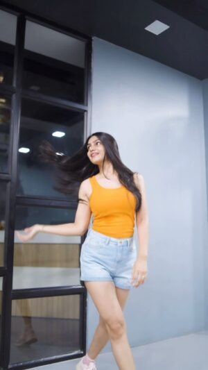 Manisha Sati Instagram - Soni Soni 🥰

📍 @satidancestudio 
🎥 @alwaysvikass 

#reels #trendingreels #dance #manishasati #sonisoni