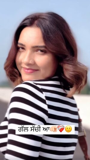 Manpreet Kaur Instagram - Apne Hi marde Hunde 🥀💯

@preetmannu99
