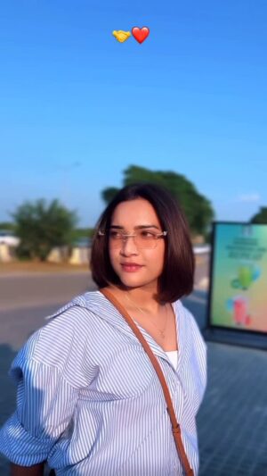 Manpreet Kaur Instagram - Gararri🫵🏻

@preetmannu99