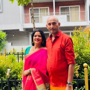 Manya Singh Instagram - मेरे ईश्वर को मेरे ईश्वर के दर्शन कराने का अवसर प्राप्त हुआ!❤️
.