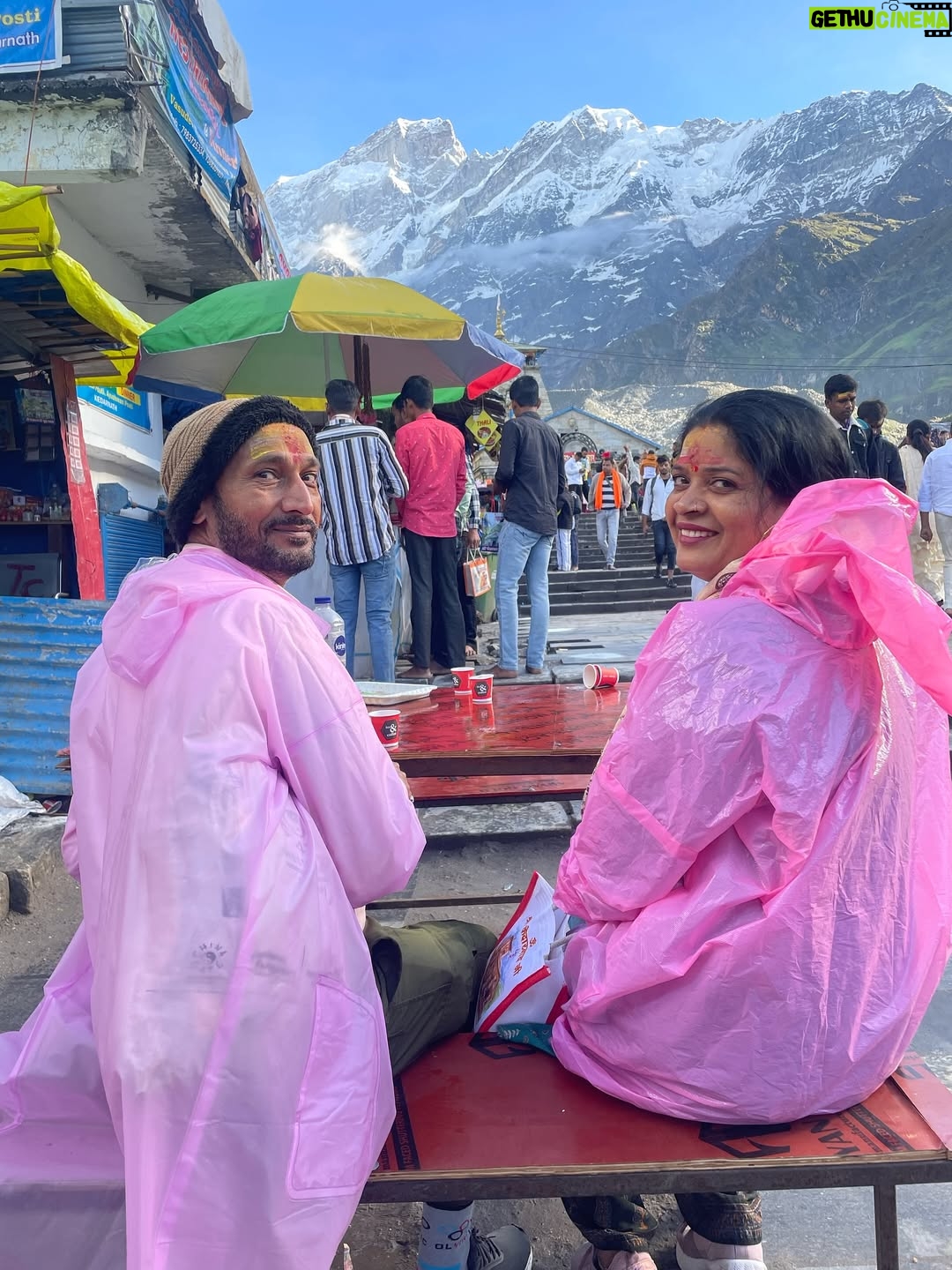 Manya Singh - 9K Likes - From past few years I have been trying to keep my personal life private as much as I can
But I’d like to write about this pilgrimage that I have been wanting to come here for a long time and
Taking my parents who are in their 50s now is an emotionally testing in a way one cannot explain 
Watching them gasp for breath and hold their knees and chest, take breaks at slippery path
That made me question baba why you’re so far?
And I got my answer when I walked back after the darshan
As I was coming back down the hill, I witnessed something different 
When people saw few yatris on the verge on giving up
Then they take long breath and chant “Om Namath Shivaay”
And instantly few yatris chant back and pick themselves up to continue 
Horses and villagers carry the yatris to fulfil their desire of worshipping 
 Thank you to the people who are doing selfless act of service and sacrifice and sense of duty by protecting each one of us
To @thenareshchauhan @kedarnathpolice  to all the sweet people

This place is powerful because it stands witness to the act of such selfless service regardless of person’s wealth, beauty and power it’s one’s healthy body and strong mind and a heart that helps others

Kedarnath yatra challenged me and my will power, Tested my ability and proved to me that this life itself is a pilgrimage and we’re dead race if we’re not there for each other ❤️🙏