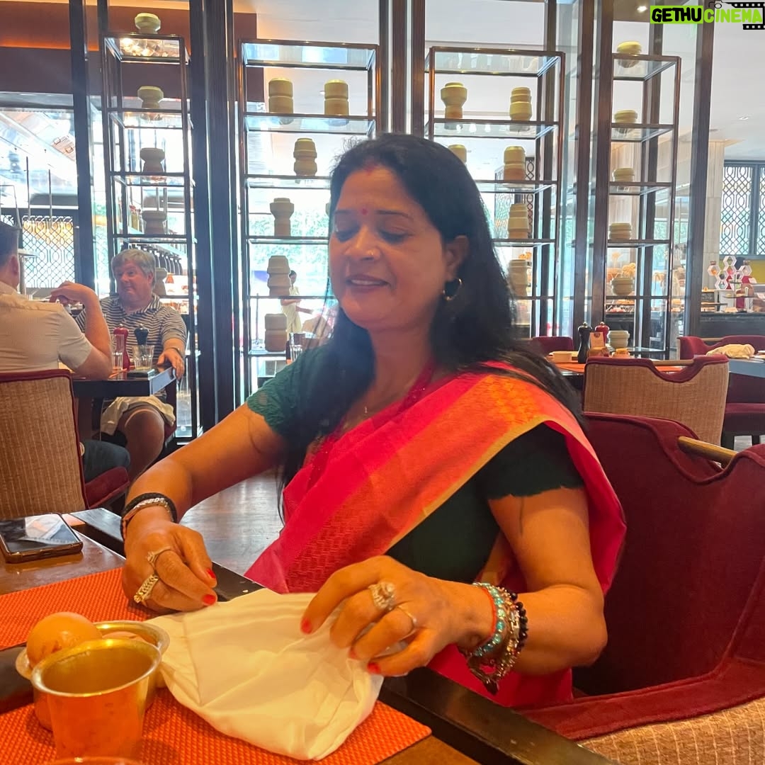 Manya Singh - 4.8K Likes - मेरे ईश्वर को मेरे ईश्वर के दर्शन कराने का अवसर प्राप्त हुआ!❤️

.