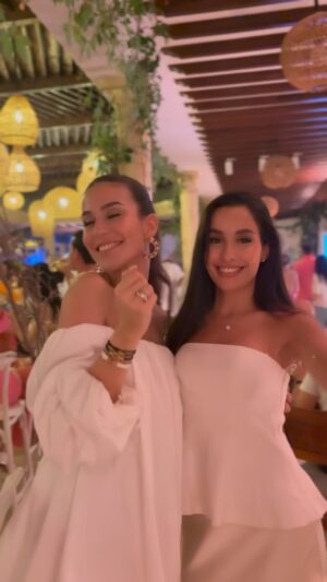 Maram Ben Aziza Instagram - ššš«šāš¬ š¬šØš¦š š¦šØš¦šš§šš¬ šš«šØš¦ šš”š š„šš¬š š&š, š šš š«šššš² ššØš« šš”š¢š¬ šš”š®š«š¬ššš², šš®š š®š¬š š āØ
#jeuneetjolie #tunis #legrandbleu #brandttunisie #sunset