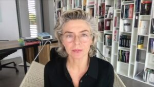 Margarita Rosa de Francisco Instagram - “Gaviota, la campesina”. Mi columna en el periódico de la presidencia VIDA y lectura en @palabrasmayores.col todos los domingos a las 11 a. m.