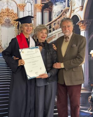 Margarita Rosa de Francisco Instagram - Gracias, @universidadunad , por tan bella experiencia.