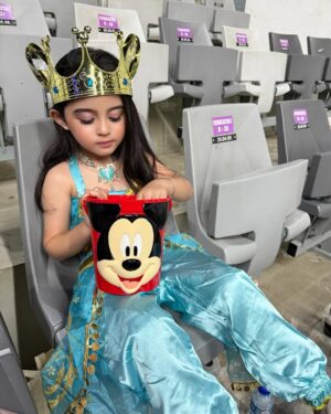 Margin Winaya Instagram - Nonton disney on ice❄️🌨️⛄️🤍 #allahummabarik