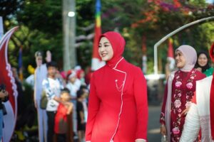 Margin Winaya Instagram - Dirgahayu Republik Indonesia ke-80. Mari kita jadikan momentum kemerdekaan ini sebagai pengingat untuk terus menjaga persatuan, memperkuat persaudaraan, dan berkontribusi nyata bagi kemajuan bangsa. Dengan semangat gotong royong, mari kita wujudkan Indonesia yang lebih adil, sejahtera, dan bermartabat di mata dunia.
Makeup @nanathnadia
Attire @askyfebrianti
Hijabdo @yuyuntiung