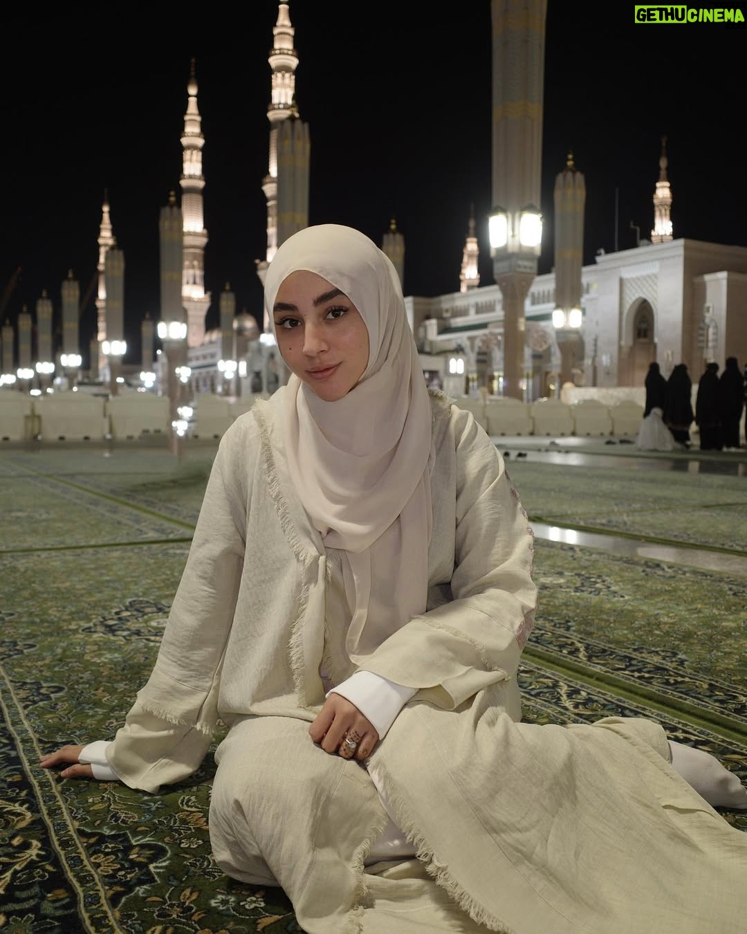 Margin Winaya - 57.7K Likes - The most peaceful and heartwarming place.
Felt like never gonna leave this place. I left my heart in Madinah🥹🫀🤍✨