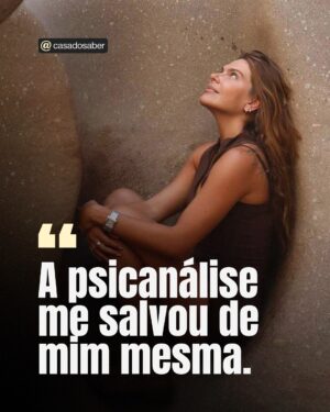 Mariana Goldfarb Instagram - A trajetória de Mariana Goldfarb vai muito além do universo da moda. Modelo, nutricionista e futura psicóloga, ela construiu sua história entre desafios e superações, enfrentando pressões estéticas, distúrbios alimentares e ambientes abusivos desde a adolescência.
Hoje, compartilha com autenticidade suas reflexões sobre corpo, saúde mental e autoconhecimento, inspirando milhares de mulheres a buscarem equilíbrio em meio às cobranças da sociedade.
Nesta entrevista, Mariana fala sobre sua relação com a imagem, a responsabilidade de influenciar outras mulheres nas redes sociais e como a psicanálise transformou sua vida, tornando-se um caminho de cura e fortalecimento.
_____________
O bate-papo faz parte da newsletter Cá Entre Nós, do programa Elas! Para ler a entrevista completa, acesse o link na bio.