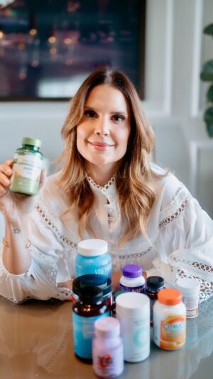 Mariana Kupfer Instagram - Minhas dicas de vitaminas e suplementos. JƔ prepara o print, salva e manda pra alguƩm que vai curtir ver!
#dicasdamari